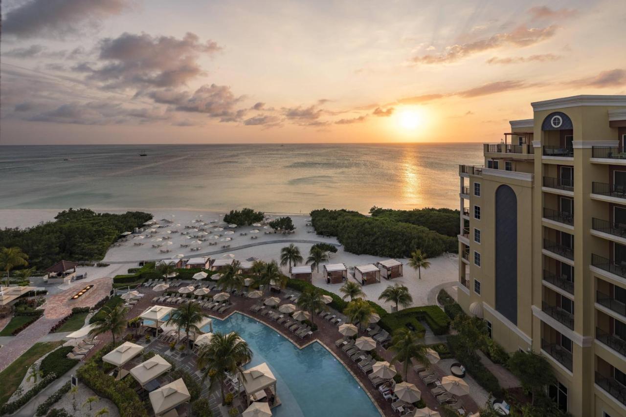 The Ritz-Carlton, Aruba Hotel Palm Beach Exterior photo